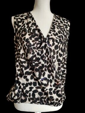 Leopard Print Sleeveless Top